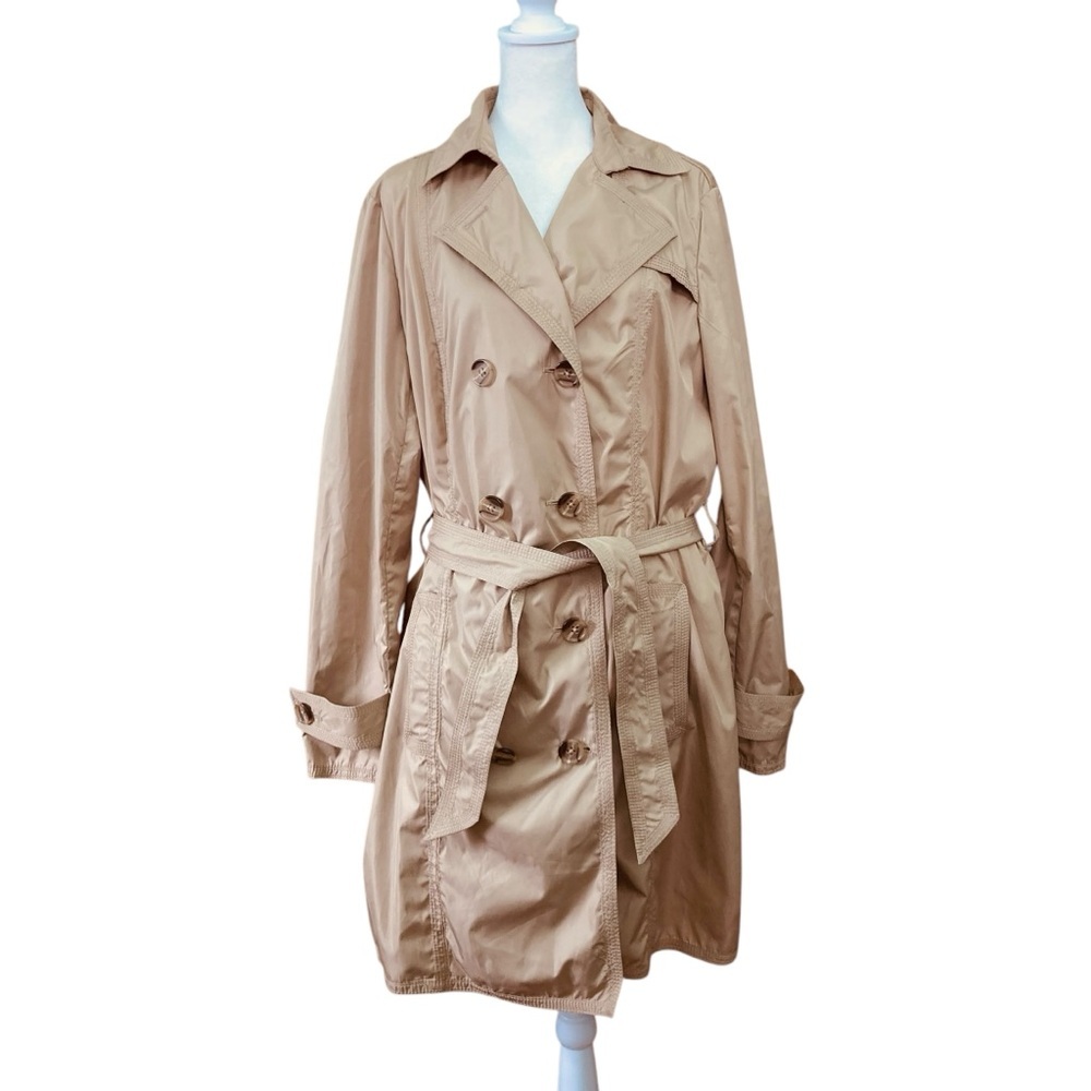 Eddie Bauer Tan Trench Coat